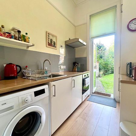 Appartamento Beautiful Spacious Ground Floor Newington Flat Edimburgo Esterno foto