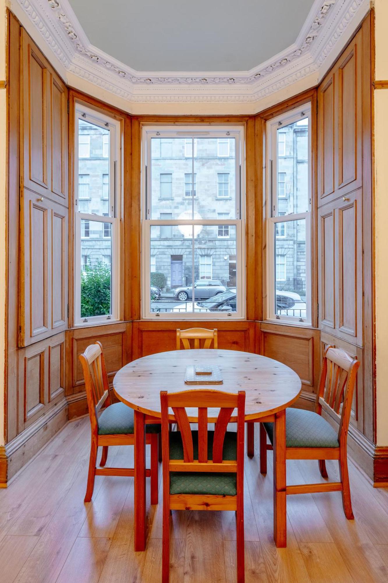 Beautiful Spacious Ground Floor Newington Flat Edimburgo Esterno foto