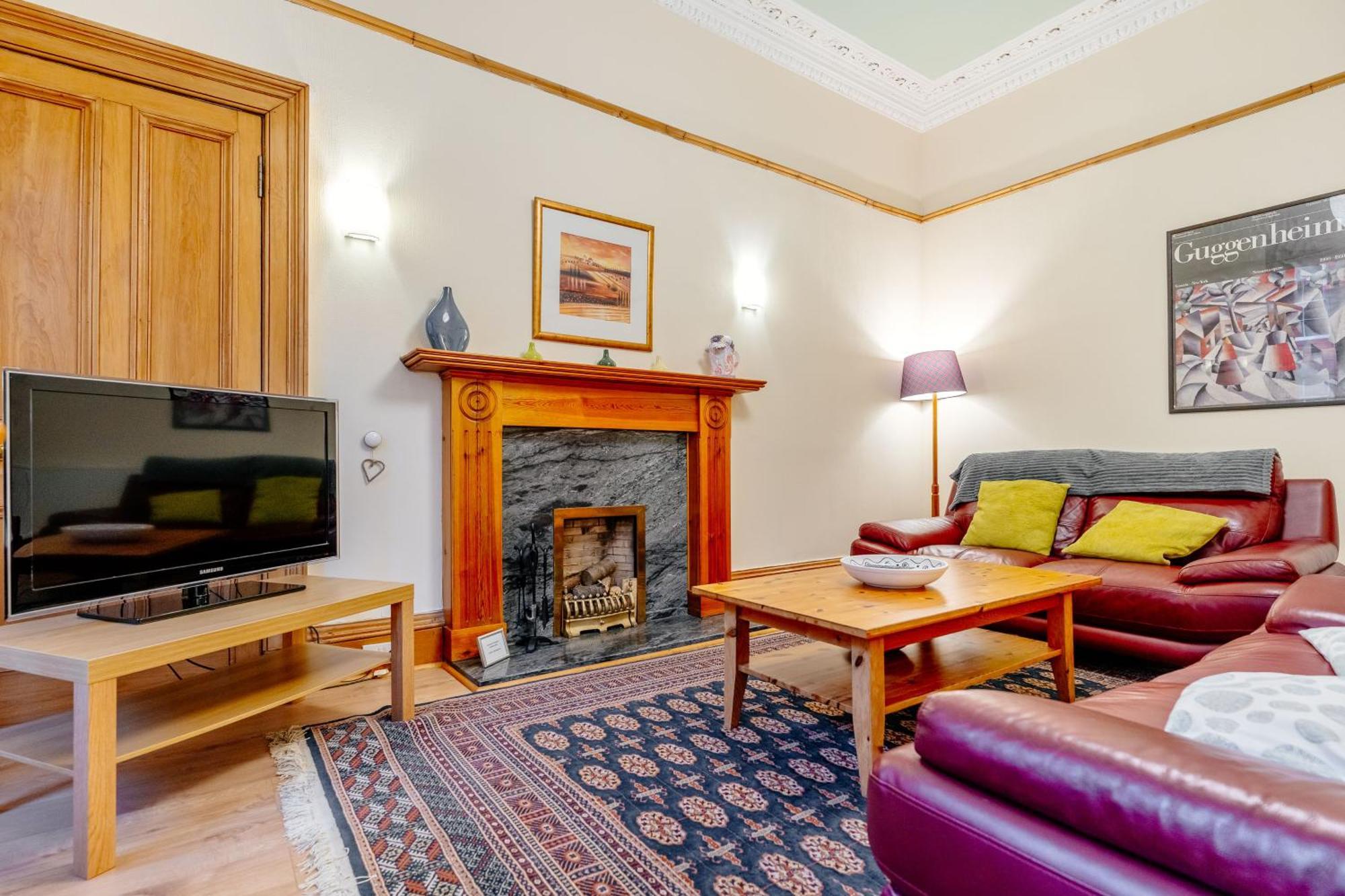 Beautiful Spacious Ground Floor Newington Flat Edimburgo Esterno foto